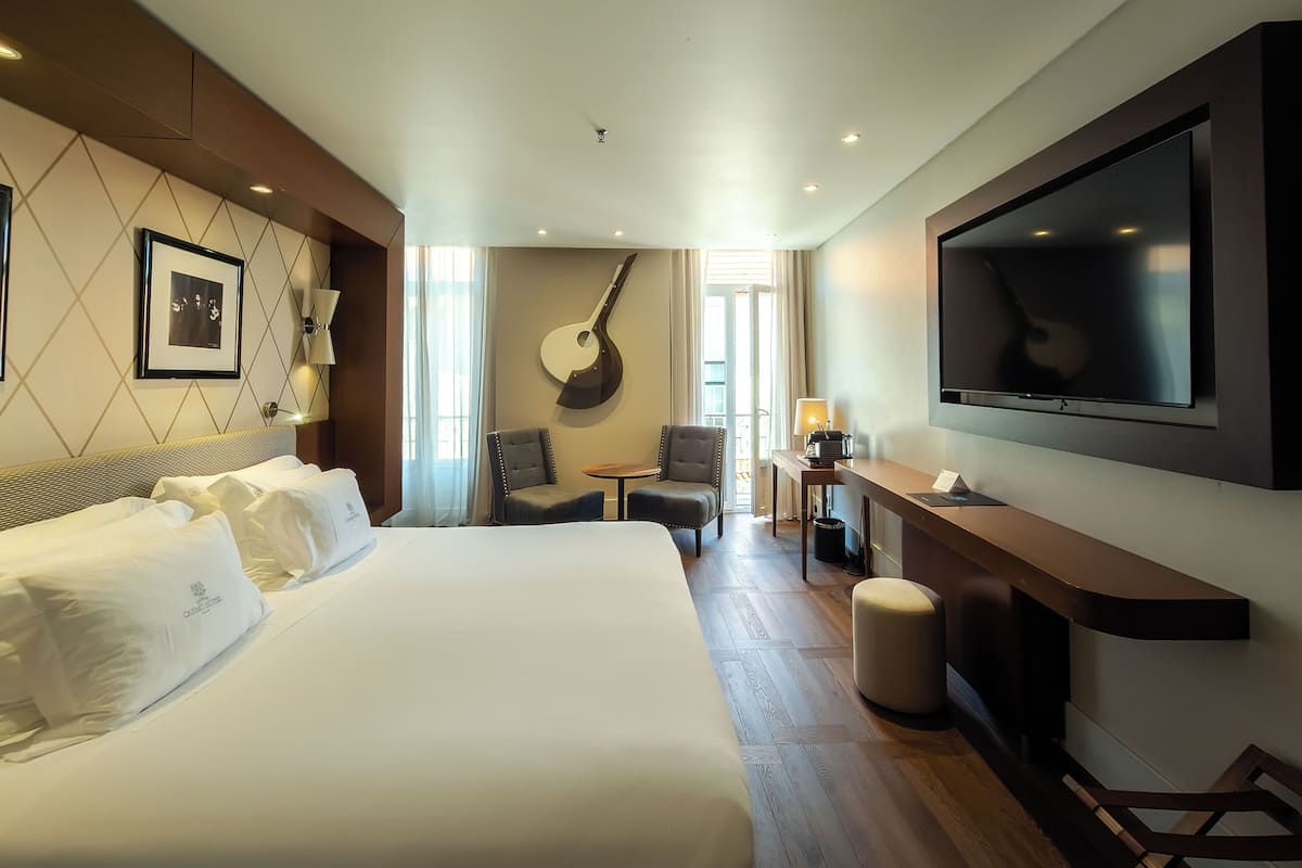 Family Suite (2 Adults + 2 Children) | 1 bedroom, premium bedding, minibar, in-room safe