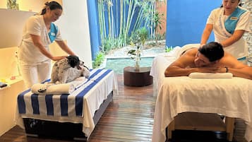 Couples treatment room(s), sauna, hot tub, steam room, aromatherapy