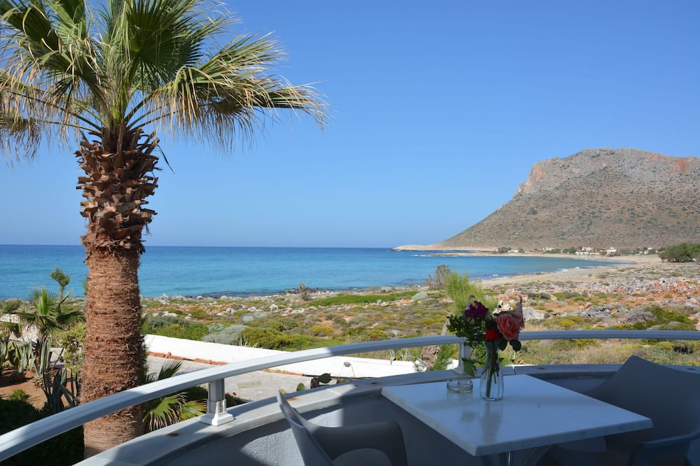 Blue Beach - Στέρνες