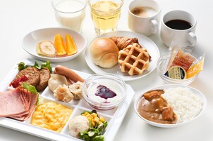 Desayuno buffet todos los días (con cargo)