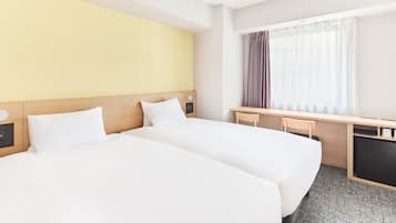 Down comforters, desk, blackout drapes, free WiFi
