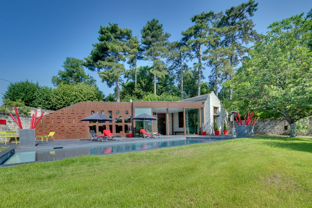 2 indoor pools, seasonal outdoor pool, pool umbrellas, pool loungers
