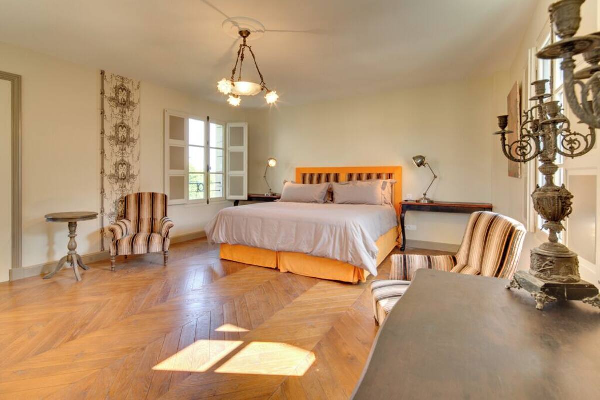 Habitación Deluxe, vista al parque | Ropa de cama de alta calidad, minibar y cortinas blackout 