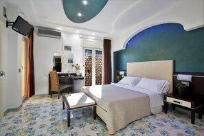 豪華客房 | 意大利 Frette 床單、防敏寢具、房內夾萬、獨特設計