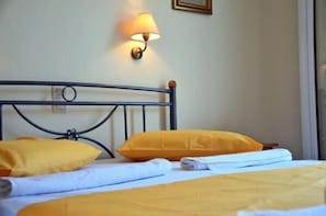 Zimmersafe, schallisolierte Zimmer, Zustellbetten, kostenloses WLAN