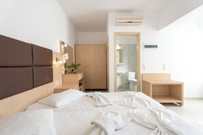 Safe på rommet, barnesenger (inkludert) og ekstrasenger (mot et tillegg)