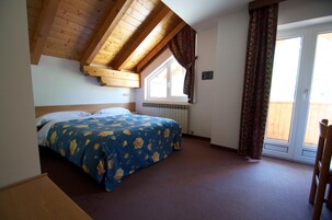 In-room safe, desk, blackout drapes, cribs/infant beds