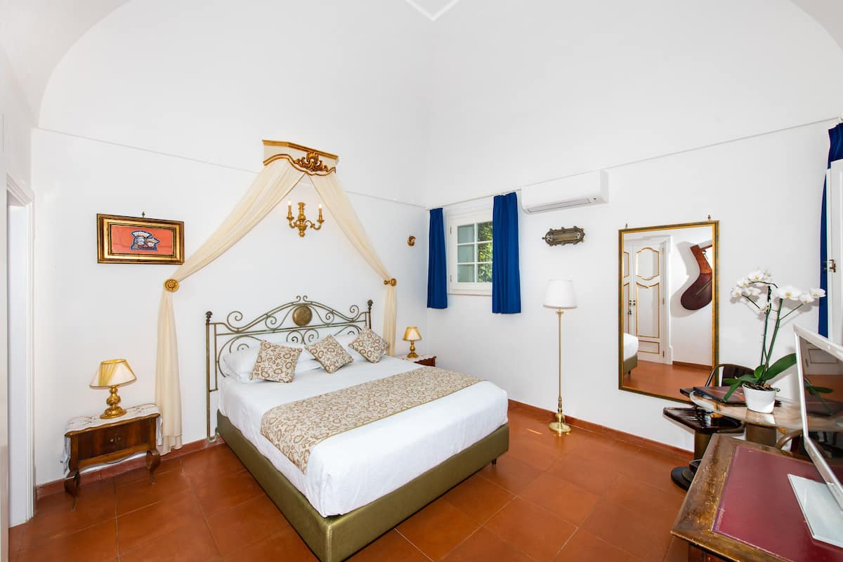 Habitación doble, vistas al jardín (Cabarete Room) | 1 dormitorio y colchones con acolchado adicional