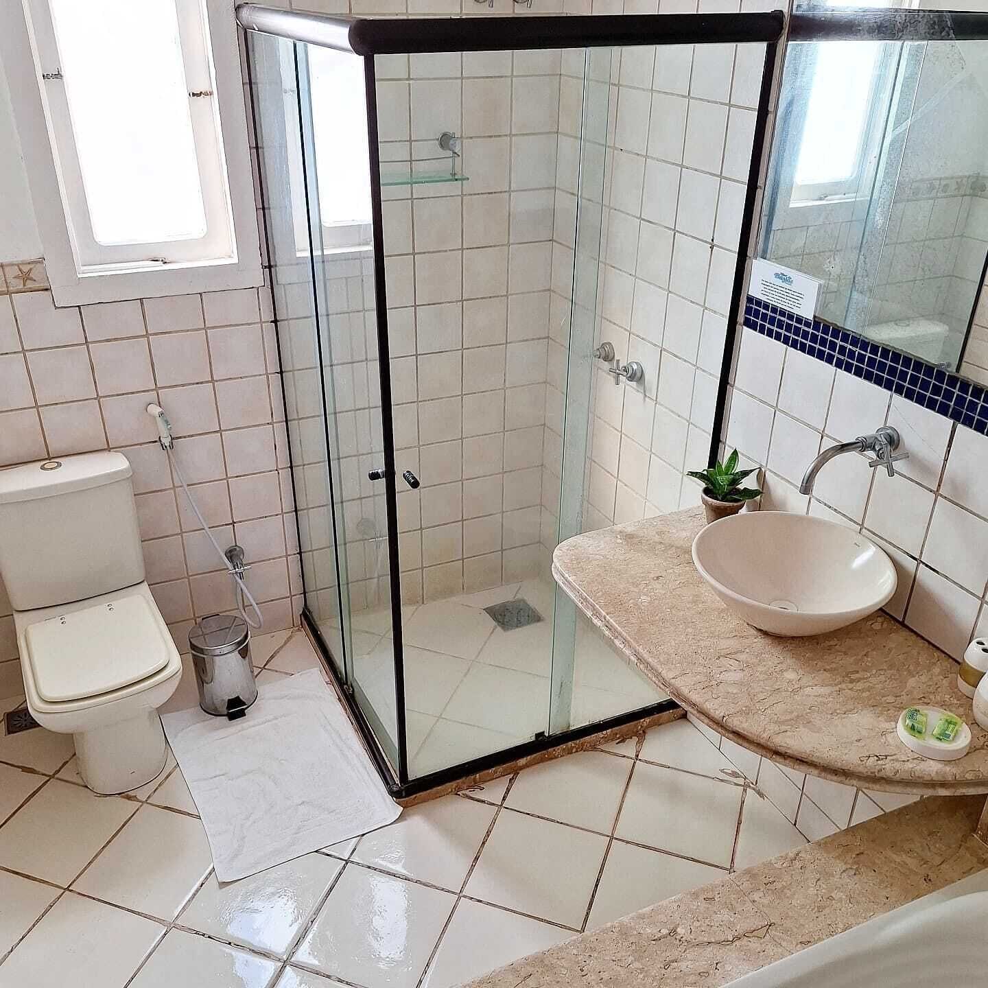 Habitación cuádruple | Baño | Toallas 