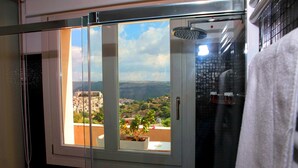 Bathroom shower - La Dimora di Piazza Carmine (Ragusa)