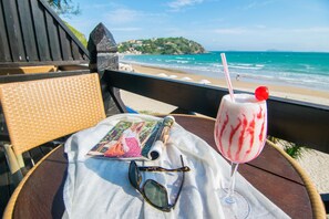 Deluxe Room, Balcony, Sea View | Balcony - Chez Pitu Praia Hotel (Búzios)