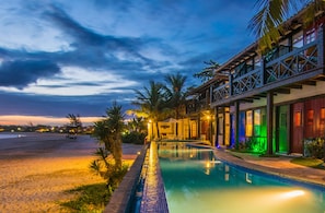 Outdoor pool, pool loungers