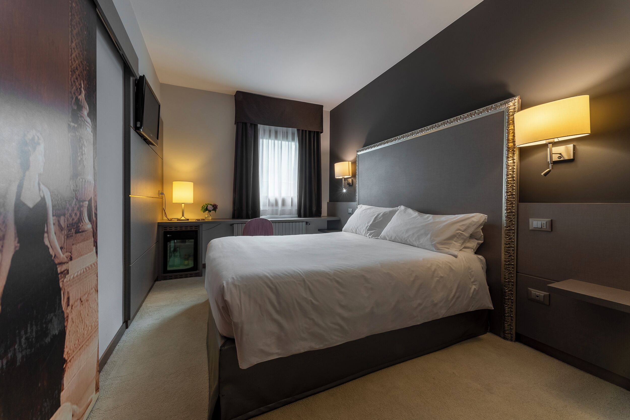 premium bedding, down duvets, memory-foam beds, minibar