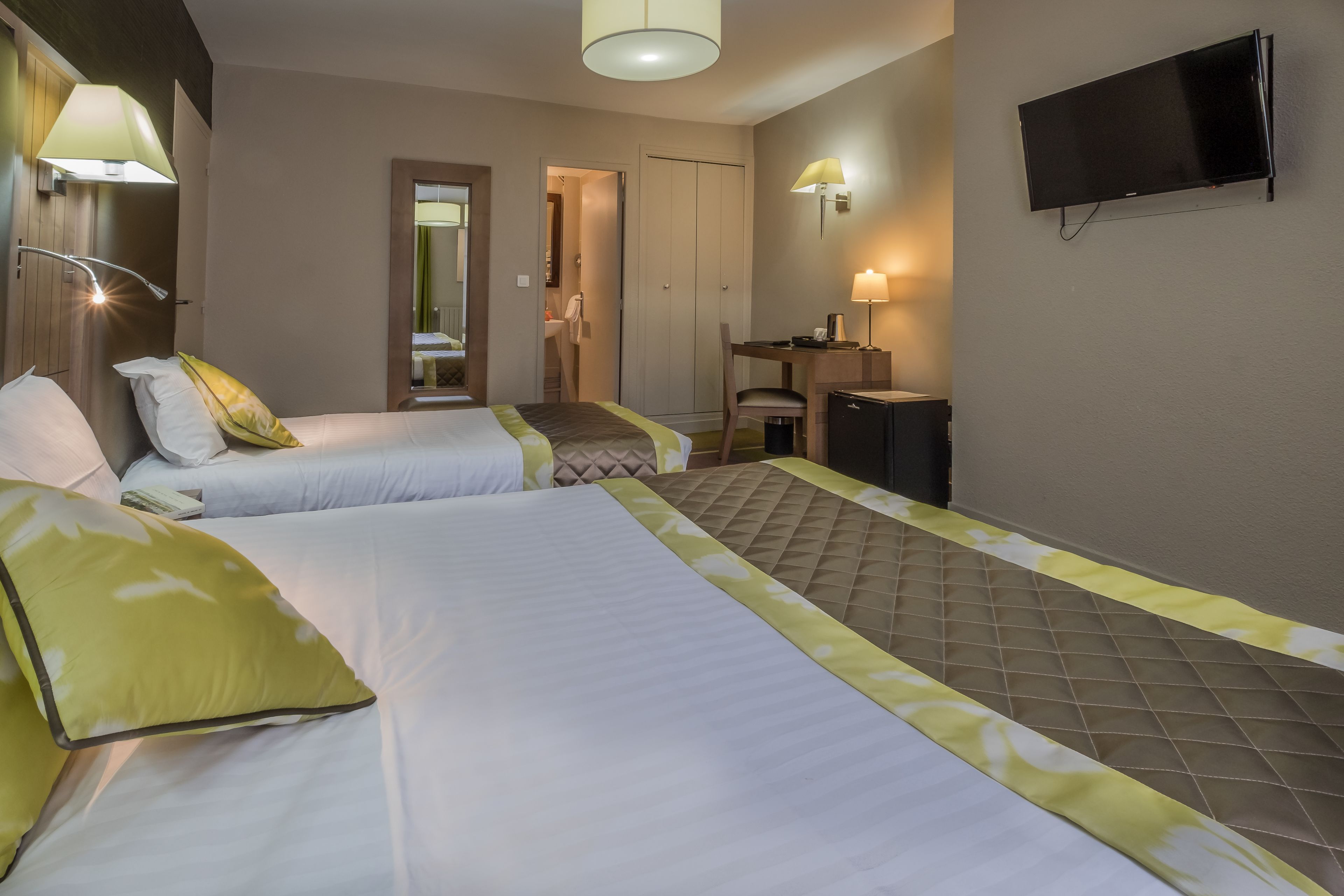 family triple room | 1 bedroom, minibar, in-room safe, individually decorated