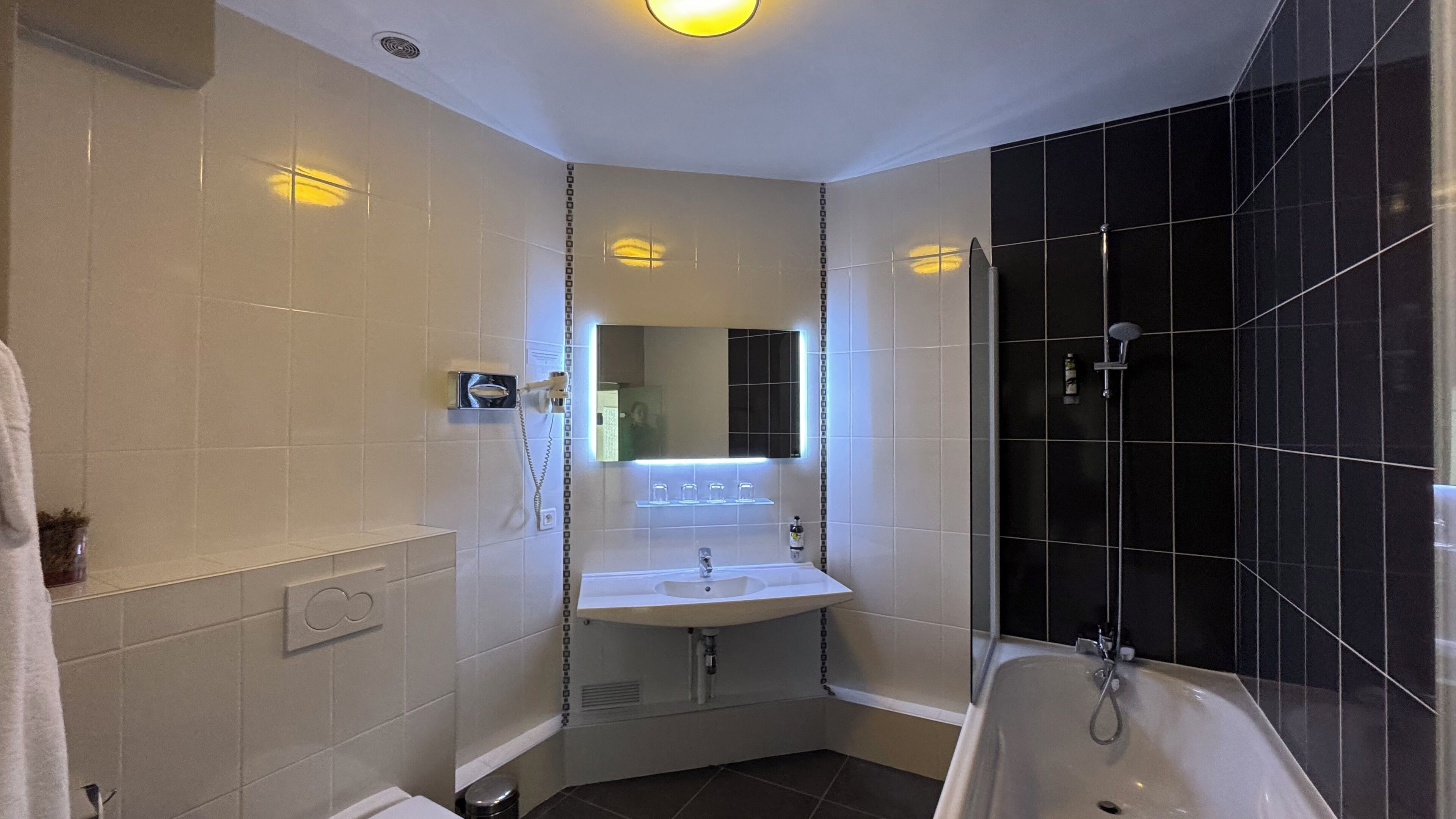 Photo - Hotel Bellevue
