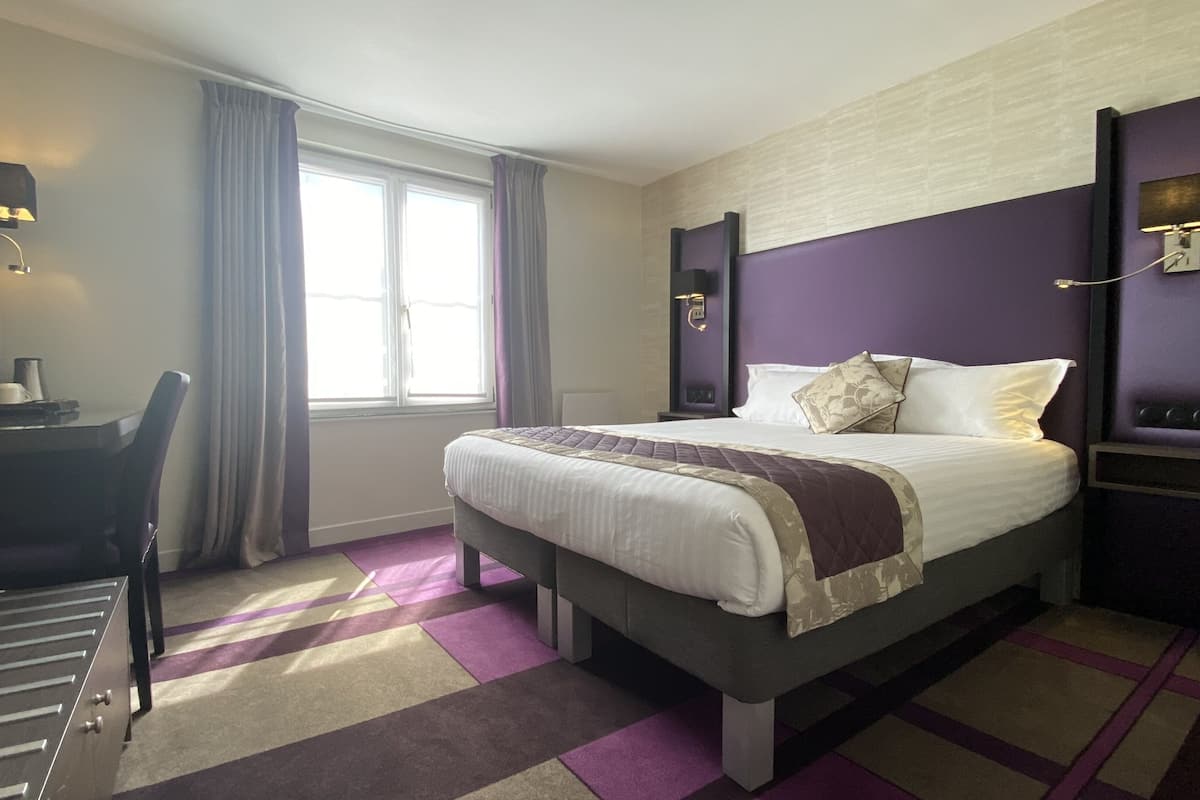 Comfort kamer, 1 tweepersoonsbed of 2 eenpersoonsbedden | Kameruitzicht