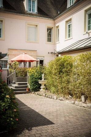 Garden - Hôtel Moderne (Gisors)