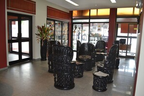 Àrea amb seients del vestíbul