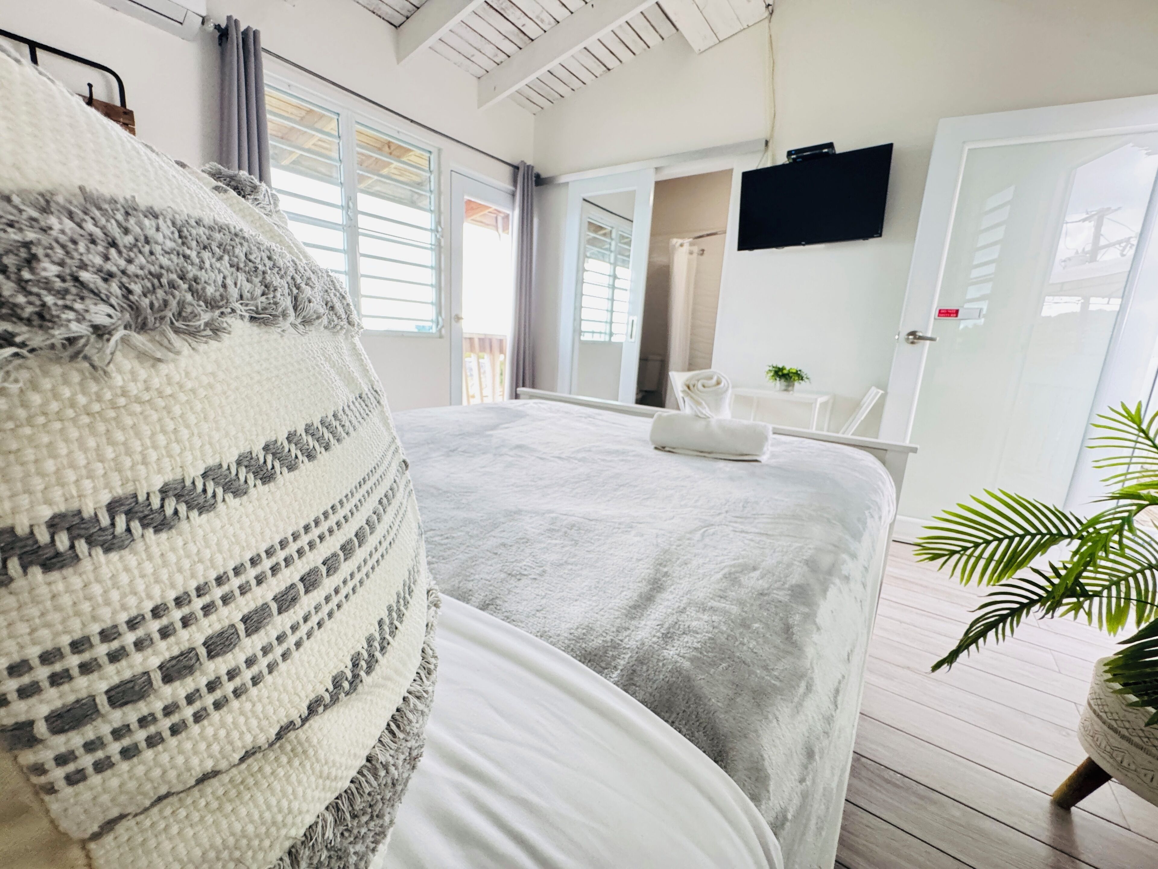 Quarto standard, 1 cama Queen | Individualmente decorados, individualmente mobiliados