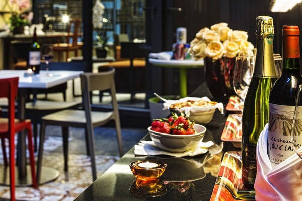 Breakfast area - Wanchai 88 Hotel (Hong Kong Island)