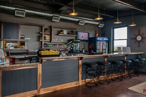 Snack bar - Vacation Rentals at Sand Hollow Resort (Hurricane)