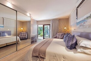 Premium bedding, minibar, in-room safe, desk