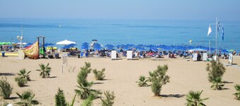 The Sea-View Apartments