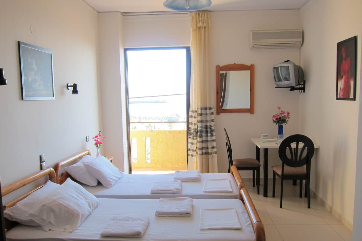 Apartment, 2 Bedrooms, Garden View