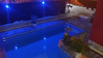 Alberca al aire libre