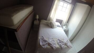 Quarto triplo | Frigobar, Wi-Fi de cortesia