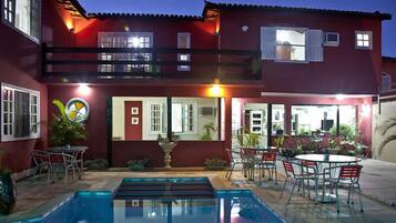 Alberca al aire libre