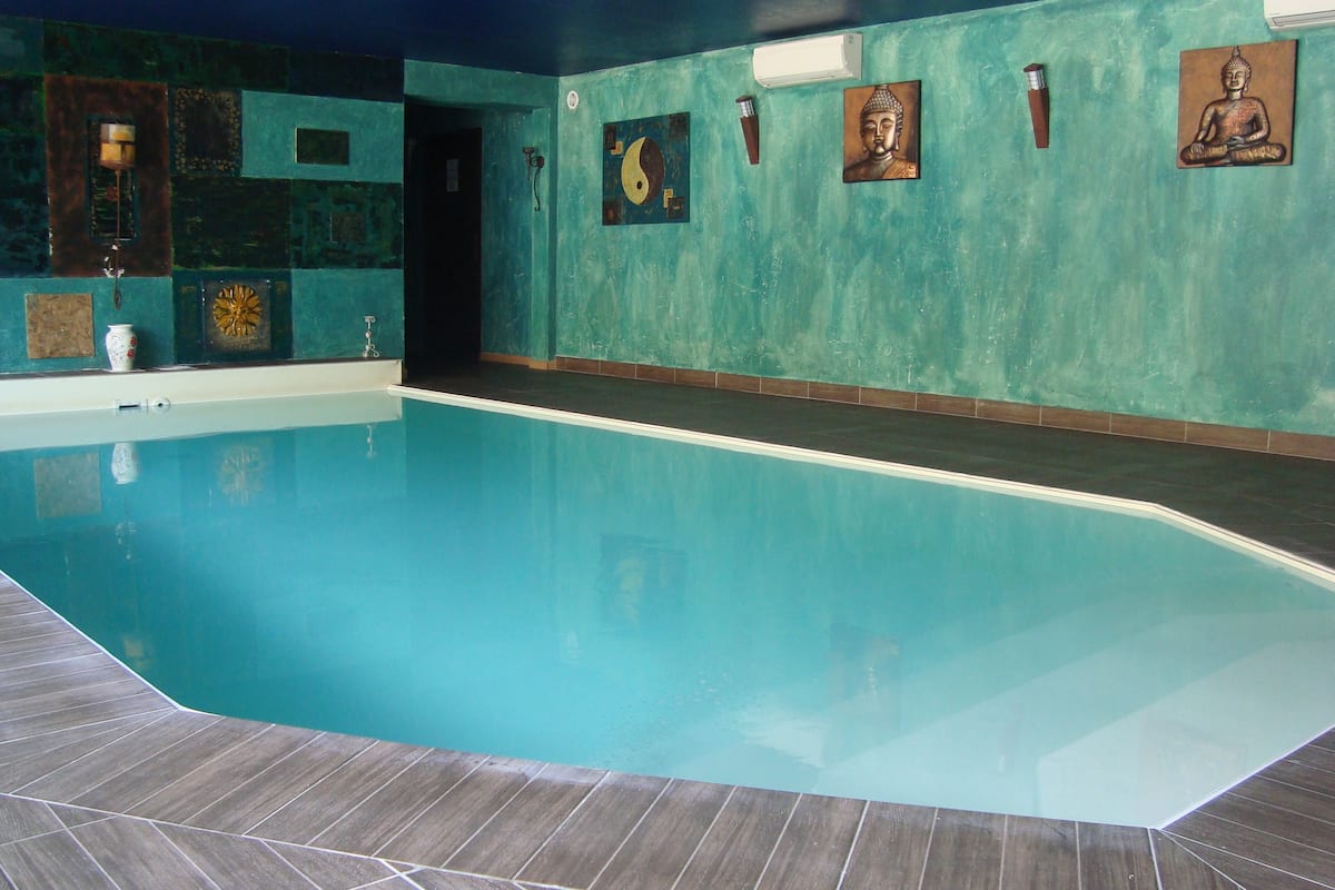 indoor pool