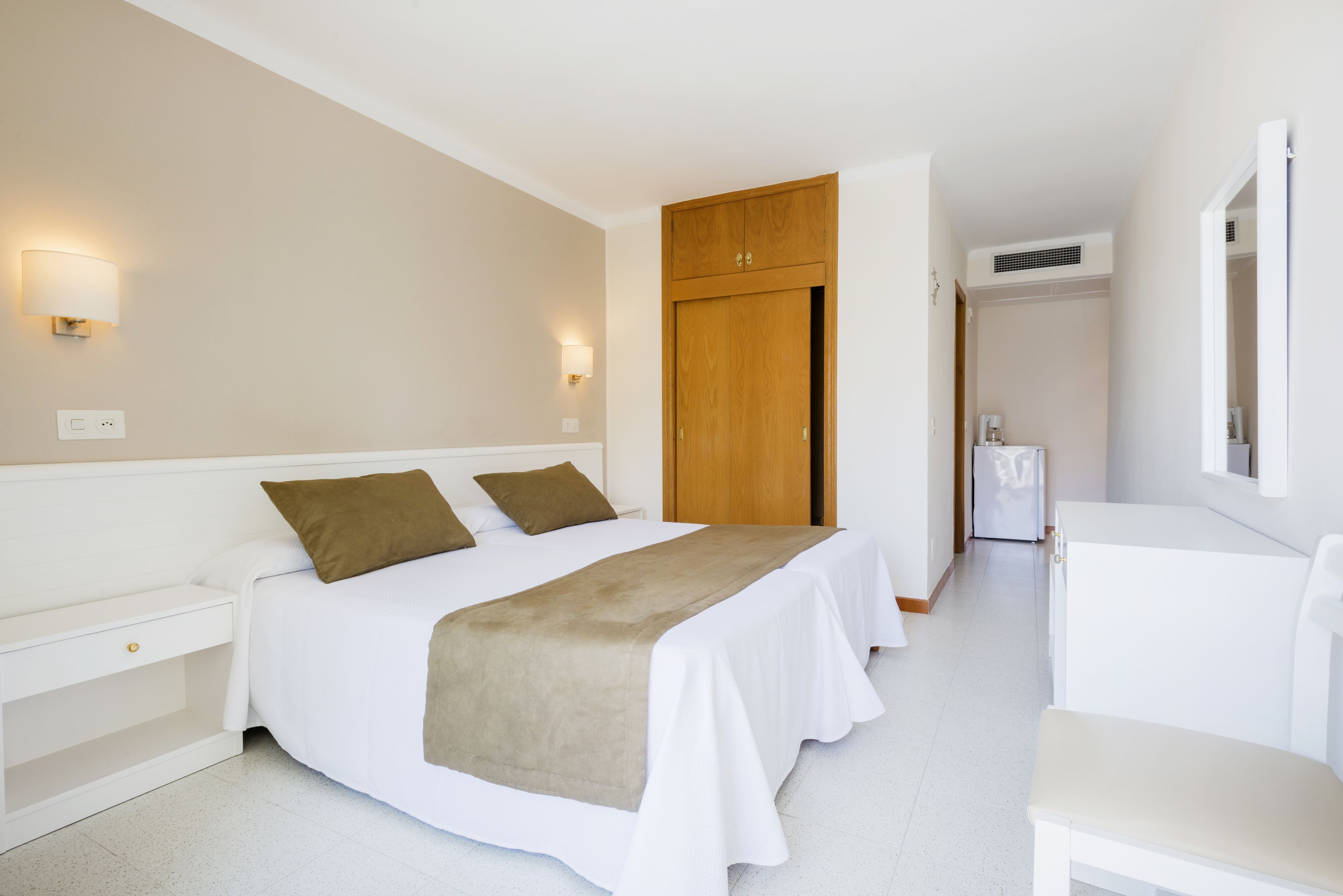 Foto - Hostal Residencia Sutimar