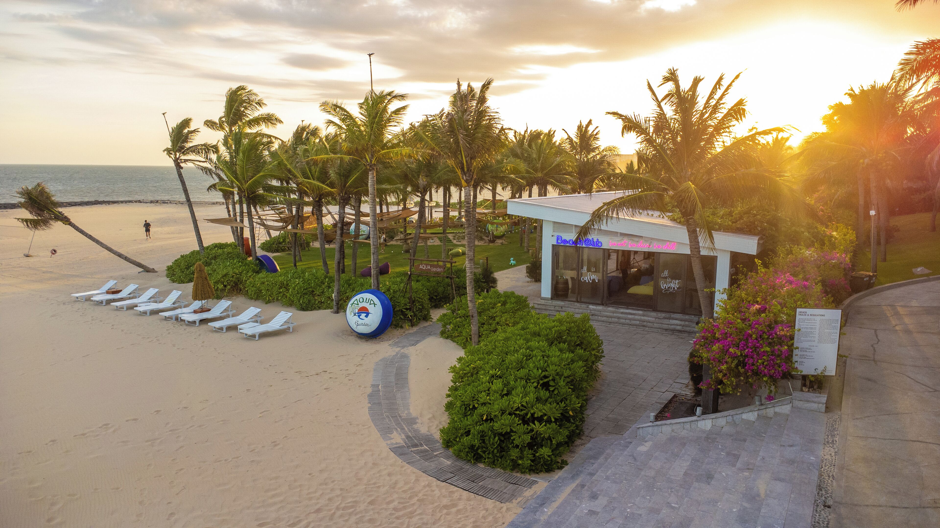Beach bar