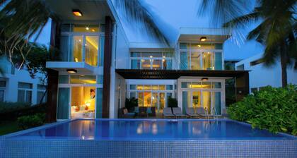 The Cliff Resort & Residences