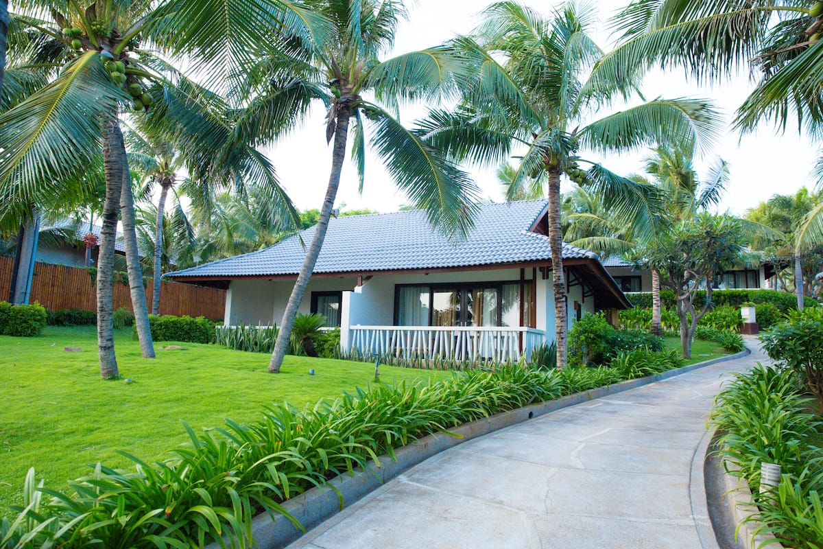 Bungalow Garden View | 1 bedroom, minibar, in-room safe, free WiFi