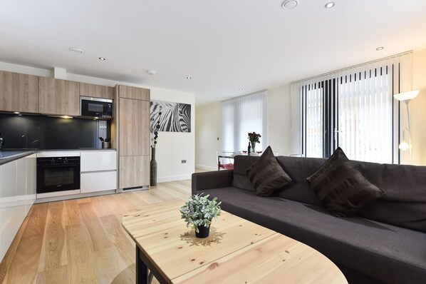 Standard Apartment, 3 Bedrooms | Living room