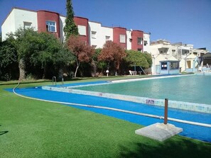Seasonal outdoor pool, pool umbrellas, pool loungers - Mimosa Palace Annaba (Annaba)