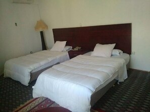 Minibar, desk, iron/ironing board, free WiFi - Mimosa Palace Annaba (Annaba)