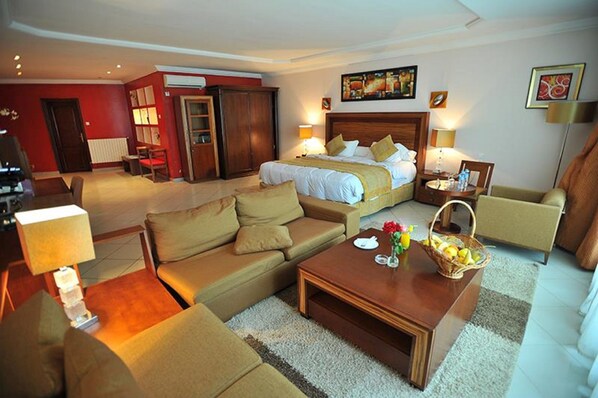 品质客房, 独立浴室 | 客房内保险箱、特色装修、特色家居、办公桌