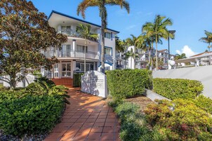 特色装修、特色家居、办公桌、熨斗/熨衣板