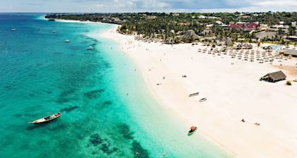 Gold Zanzibar Beach House & Spa