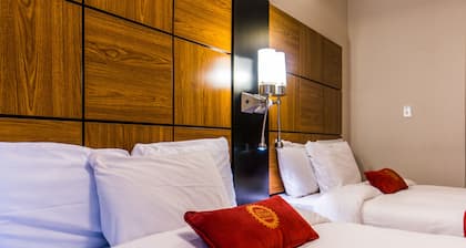 Hotel Five44