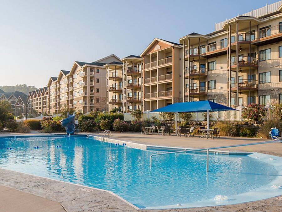 Indoor pool, seasonal outdoor pool, pool umbrellas, sun loungers