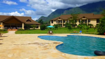 Seasonal outdoor pool