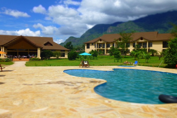 Seasonal outdoor pool