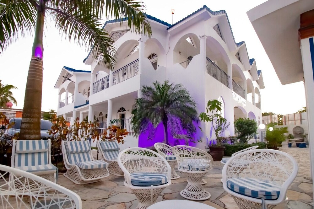 Hotel Villa Capri Salon & SPA 3