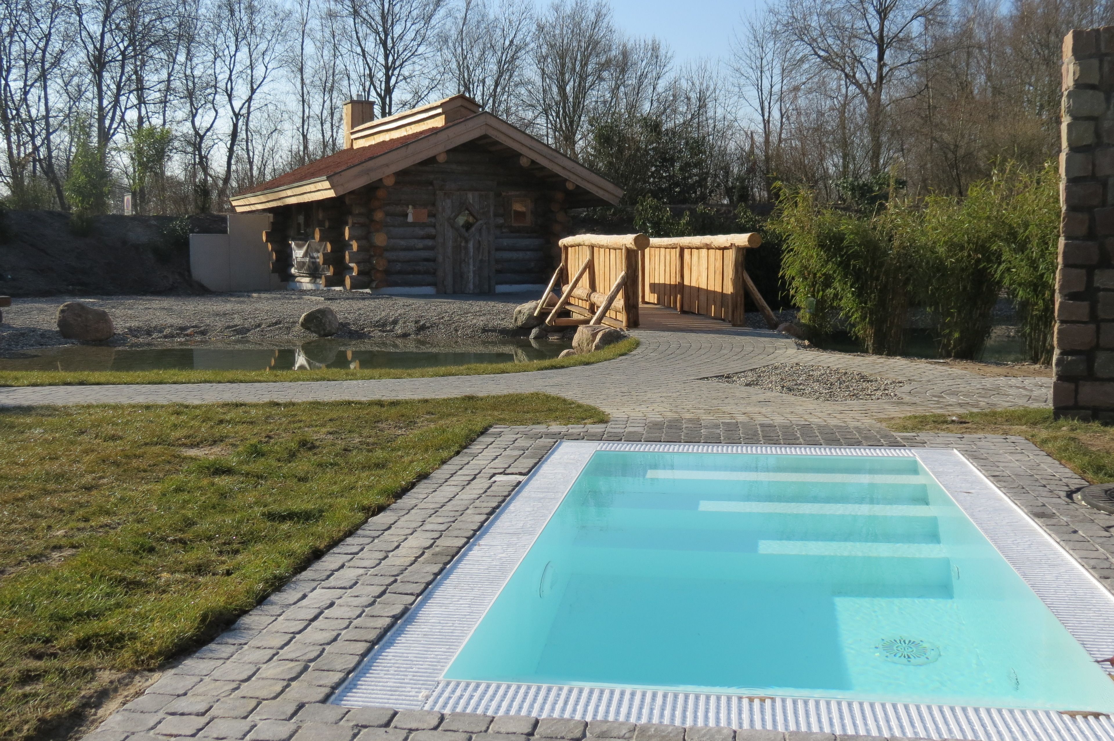 indoor pool, open 7:00 am to 10:00 pm, pool loungers