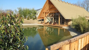 Sauna, Dampfbad, Körperbehandlungen, Aromatherapie, Warmsteinmassagen