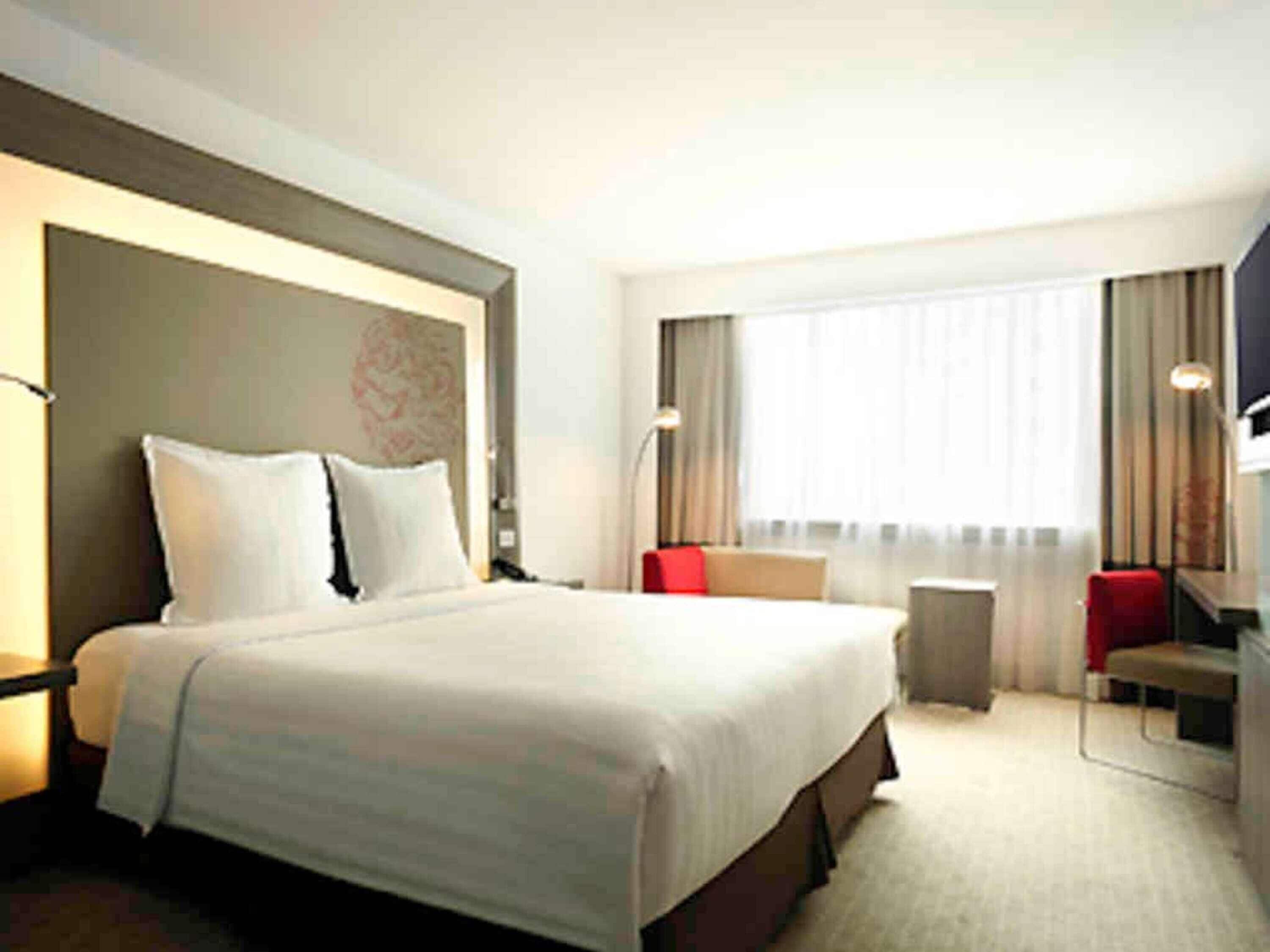 Chambre Supérieure, 1 très grand lit | Minibar, coffres-forts dans les chambres, bureau